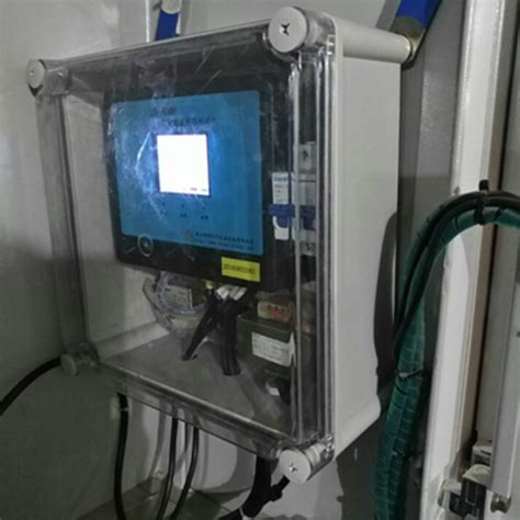 新疆吐鲁番110kV变电站安装ZH-8000在线监测分析_工程案例-保定焯辉电气设备制造有限公司