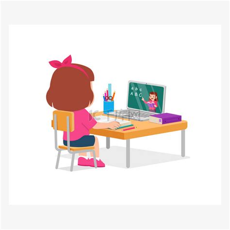 快乐可爱的小孩在家上学，带着电脑笔记本电脑连接到网上学习和课程。网上电子学习部分素材图片免费下载-千库网
