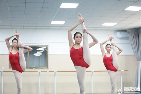 舞蹈艺考培训班有哪些 学费一般多少