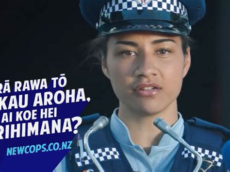 这是一条来自新西兰警察局的招聘广告