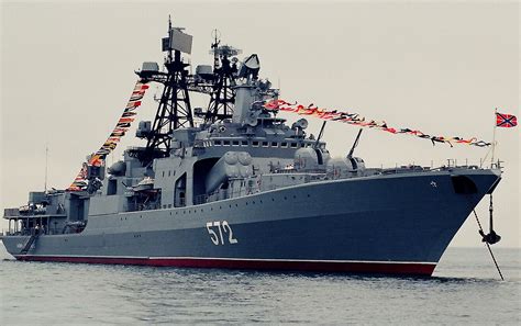 俄黑海舰队将收编30艘舰船加强在克里米亚部署|克里米亚|黑海舰队_新浪新闻