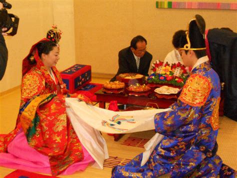 传统韩式婚礼 - 中国婚博会官网