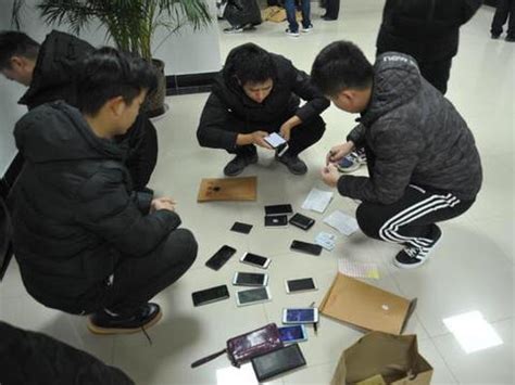 149人被抓!郑州警方摧毁一电信诈骗团伙|团伙|电信诈骗|小区_新浪新闻