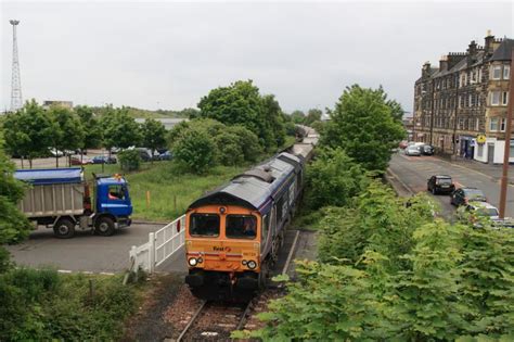 scot-rail.co.uk » Photo » 66724 on Seafield L/C