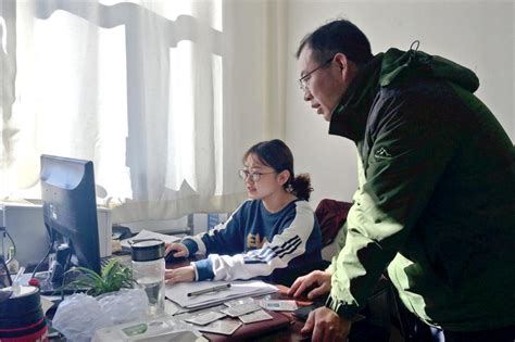 内蒙古赤峰市招聘千名大学生到嘎查村锻炼服务