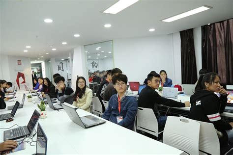 长沙开福校区粤嵌官网-IT培训、轻松学习、就业不难！