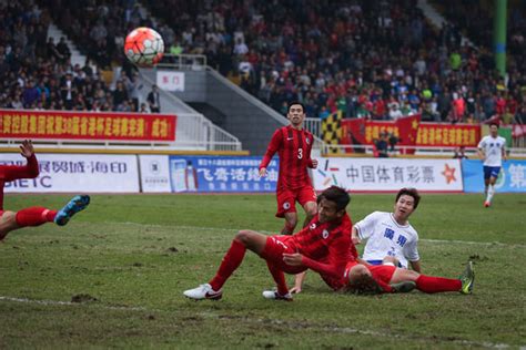 广东30分钟3球大逆转中国香港 球迷赞比国足强-搜狐体育