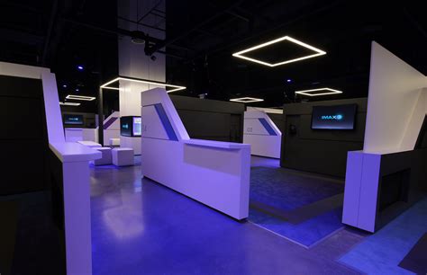 网页上的3D虚拟展厅，搭建艺术展馆的新方向_VG三维云官网-WEB3D交互_虚拟展厅_产品3D交互