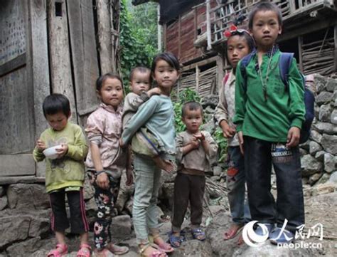 记者采访留守儿童 一个村子43名儿童母亲失联-新闻中心-温州网