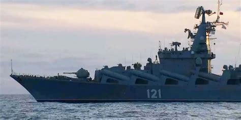 俄国防部称俄军舰起火并引发爆炸……|爆炸_新浪新闻