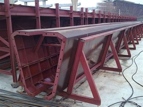 桥梁桥墩钢模板 曲异型钢模板厂家定做 平面钢模板桥梁钢模板批发