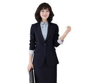 甜美女生职业装头像