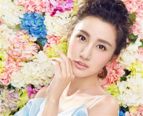 朱佳希图片
