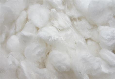 人造棉和丝棉有什么区别（人造棉和纯棉如何区分）