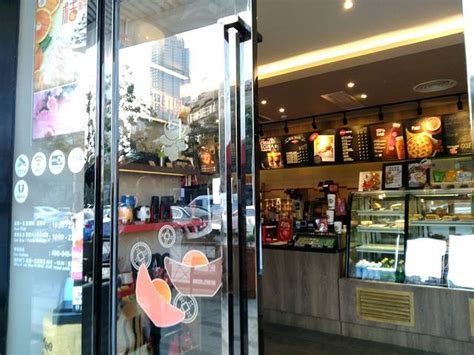 太平洋咖啡在漳州古城开出的新店，用了又一种新风格 | 理想生活实验室 - 为更理想的生活