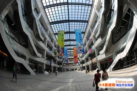 飞洋创拓两港中心动态:项目旁边西南国际汽贸城已经开始动工了！！！-重庆安居客