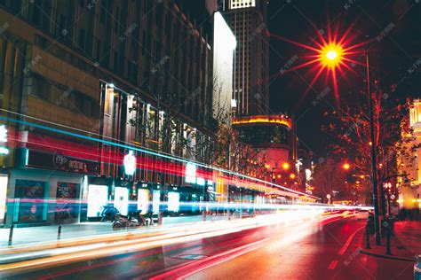 街道夜景图片
