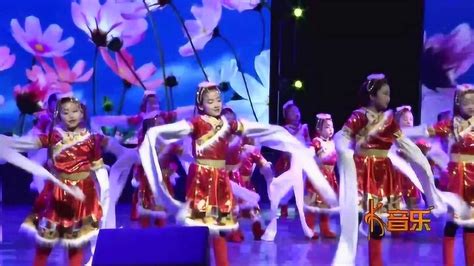 少儿藏族舞蹈表演《美丽的格桑花》