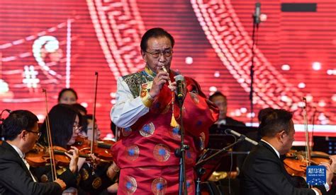 拉萨尼木举办2024藏历尼木新年、春节联欢晚会