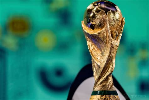 足球报：FIFA对英国的“暗示”，或推动中国举办2030世界杯|爱尔兰|世界杯|英伦三岛_新浪新闻