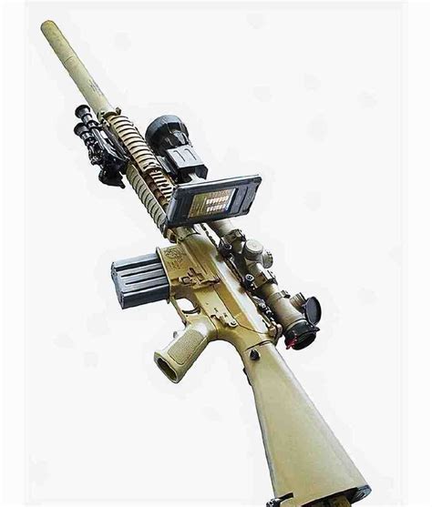 M200狙击步枪：世界上射程最远、精度最高的狙击枪之一!_新浪新闻