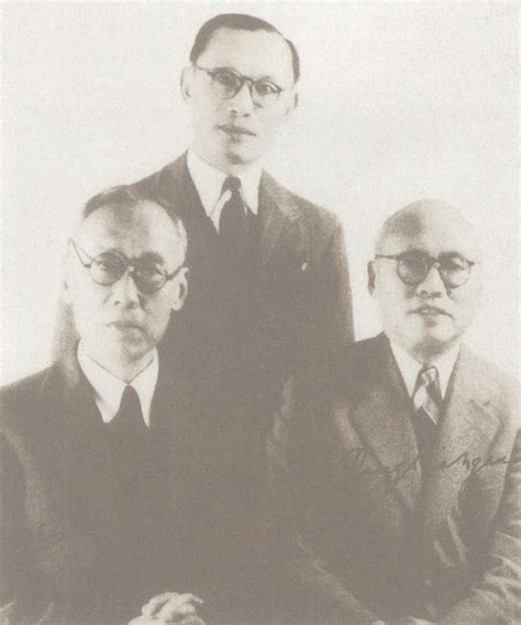 张氏三兄弟1944年合影-近代名人-图片