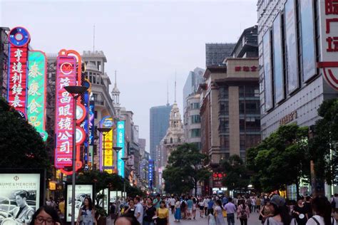 深圳最受欢迎的步行街，是现代化深圳历史的见证|步行街|历史|文化_新浪新闻