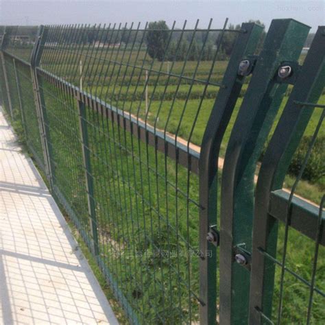 台州高质量机器人安全防护栏 工业机器人安全防护网 龙桥制造-阿里巴巴