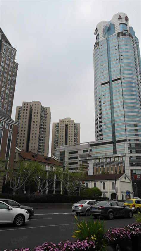 上海实业大厦1000平米办公室出租_费用_地址_电话-力全地产