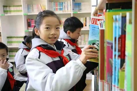 书香校园丨浦东新区北蔡镇中心小学：阅读不是孩子一个人的事_活动