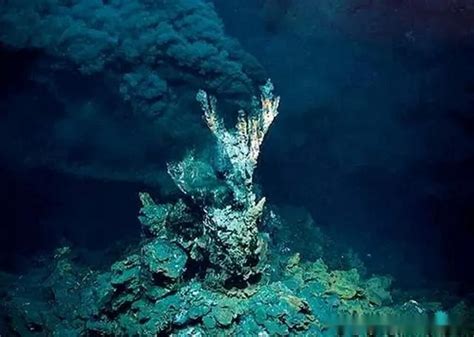 海底的黑烟囱被称为,海底囱,深海囱_大山谷图库