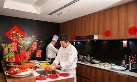 旅游休闲网-过年咯 | 北京励骏酒店濠江轩中餐厅推出美味年夜饭