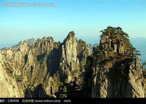 黄山陡峭的山峰高清图片下载_红动中国