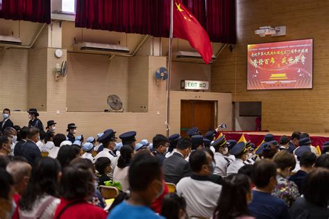 升国旗、奏国歌，老龙沃小学首次进行正式升国旗仪式-大河新闻