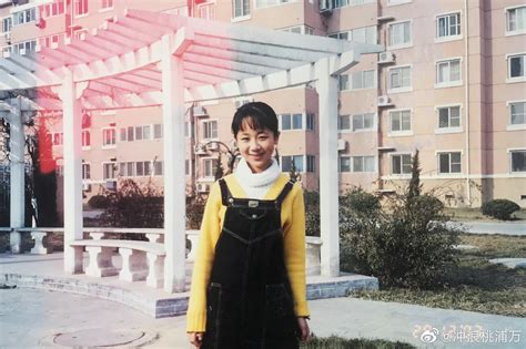张韶涵小时候的照片被曝光！从小美到大，网友：谎报年龄了