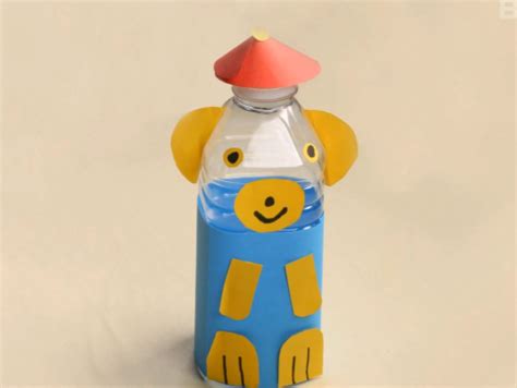 废旧饮料瓶DIY小飞机玩具的方法_塑料废物利用_变废为宝 - 晒宝手工（晒晒纸艺网）