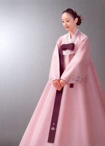 朝鲜族服饰图片