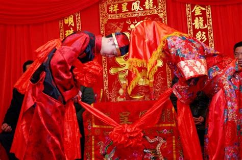 适合中国国情的纪实婚礼拍摄思路和技巧(二）：_婚礼贴士