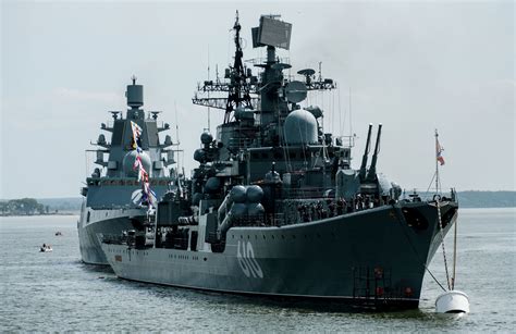 波罗的海舰队舰艇抵达圣彼得堡 参加海军阅兵 - 2018年7月8日, 俄罗斯卫星通讯社