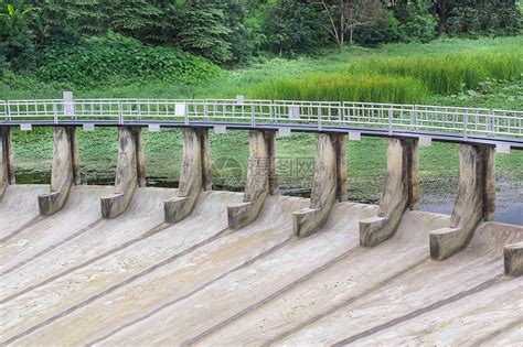 贵州大方农村山谷里水库，宁静的一隅好风光 .@天下贵州人