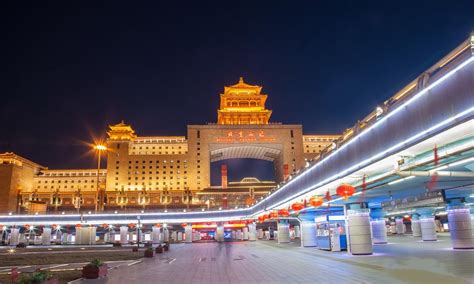 北京站夜景图片_北京站夜景图片大全_北京站夜景背景图片