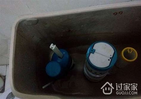 马桶水箱溢水的原因及解决方法_过家家装修网