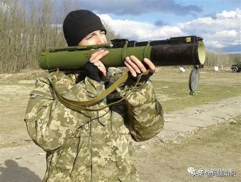 俄罗斯RPG-29火箭筒 长度达到1.85米
