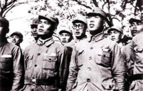 此人是红军师长，至少应授上将，却率队叛逃，建国后被枪毙！_张绍东