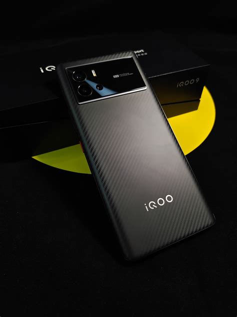 iQOO 9 Pro赛道传奇版将发布凯夫拉芳纶纤维材质版本