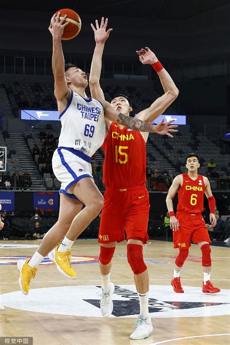 世预赛-中国男篮半场领先巴林2分 王哲林12+8_手机新浪网