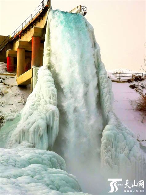 气势磅礴！乌苏市出现天然跌水冰瀑-天山网 - 新疆新闻门户