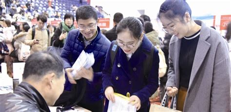 500多家用人单位来温医大招聘优秀毕业生-新闻中心-温州网