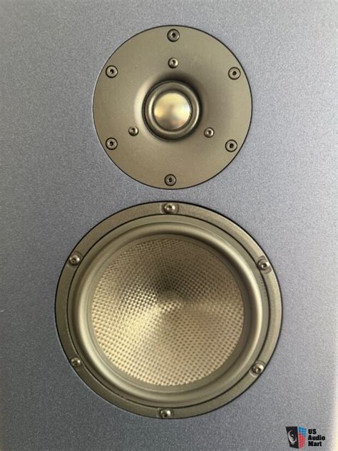 Gorgeous Magico S3 Mk II Speakers in Blue + Custom Townshend Seismic ...