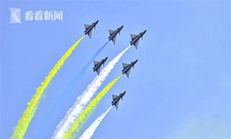 独家丨中国L-15AW新一代攻击战斗高教机首次亮相迪拜航展